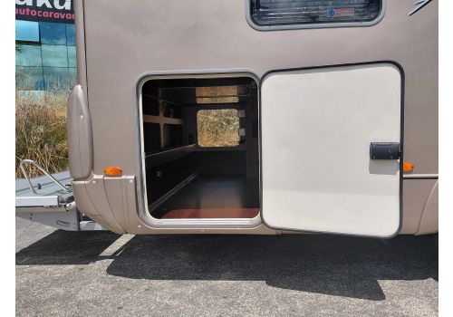 Integral Motorhome BURSTNER Aviano i727 en Sale Occasion
