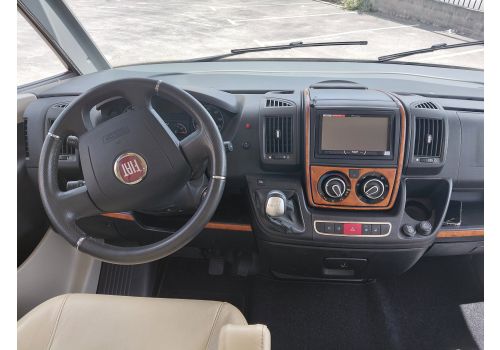 Integral Motorhome BURSTNER Aviano i727 en Sale Occasion