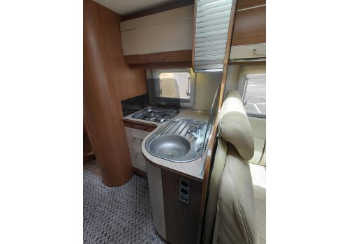 Integral Motorhome BURSTNER Aviano i727 en Sale Occasion
