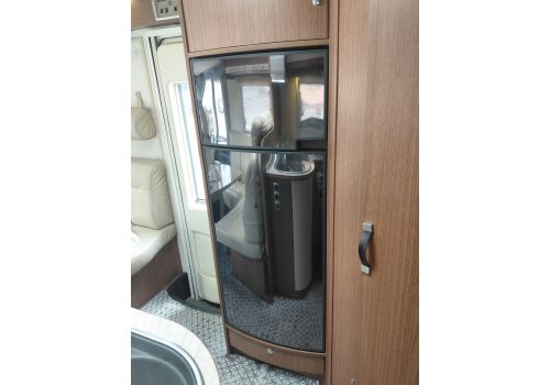 Integral Motorhome BURSTNER Aviano i727 en Sale Occasion