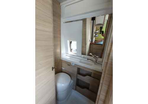 Camper Van KNAUS Solution 4 en Sale Occasion