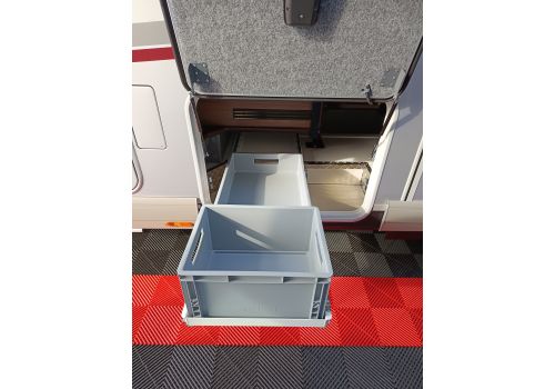 Integral Motorhome CARTHAGO chic e-line I 64 XL QB en Sale Occasion