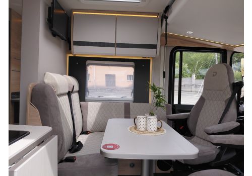Integral Motorhome DETHLEFFS Globebus I1 en Sale Occasion