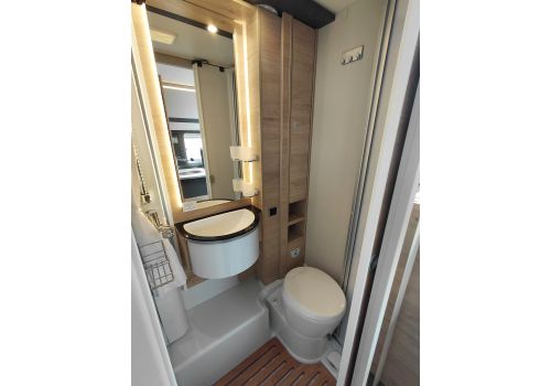 Integral Motorhome DETHLEFFS Globebus I1 en Sale Occasion