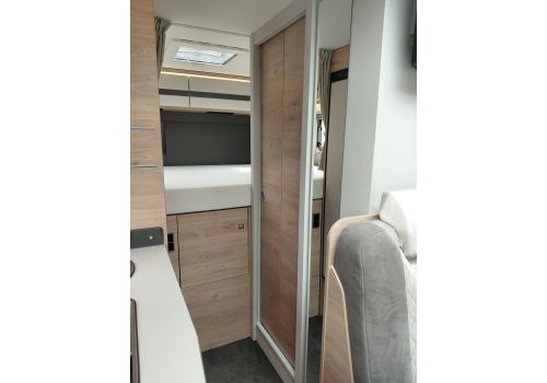 Integral Motorhome DETHLEFFS Globebus I1 en Sale Occasion