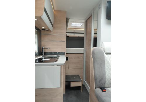 Integral Motorhome DETHLEFFS Globebus I1 en Sale Occasion