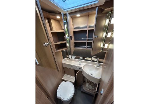 Integral Motorhome CARTHAGO C-Tourer I 150 QB en Sale Occasion