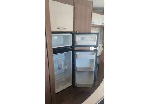 Capuchina Motorhome MC LOUIS Glamys 22 en Sale Occasion