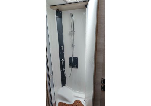 Integral Motorhome RAPIDO 854F en Sale Occasion
