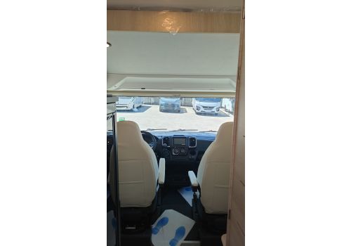 Integral Motorhome RAPIDO 854F en Sale Occasion