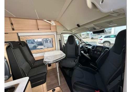 Camper Van DREAMER Living Van Select en Catalog