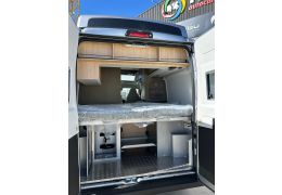 Camper Van DREAMER D43 Up Select in Catalog