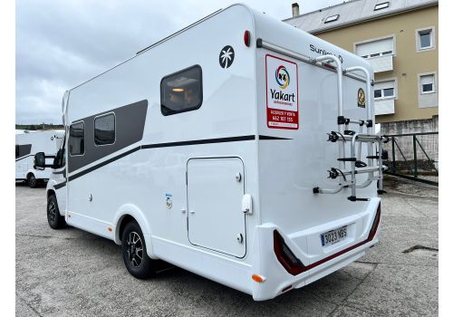 Low Profile Motorhome SUNLIGHT T67S en Rent