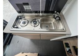 Camper Van DETHLEFFS Globetrail 590 C in Rent
