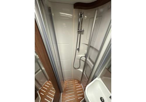 Integral Motorhome HYMER MC I 580 en Sale Occasion