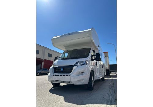 Capuchina Motorhome SUNLIGHT BLUCAMP Ocean 650 en Rent