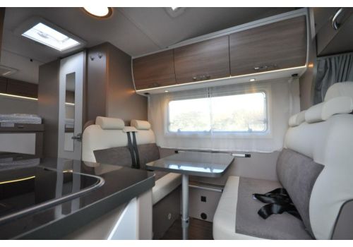 Capuchina Motorhome SUNLIGHT BLUCAMP Ocean 650 en Rent