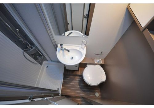 Capuchina Motorhome SUNLIGHT BLUCAMP Ocean 650 en Rent