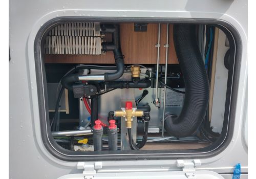 Integral Motorhome RAPIDO I96M ALDE en Catalog