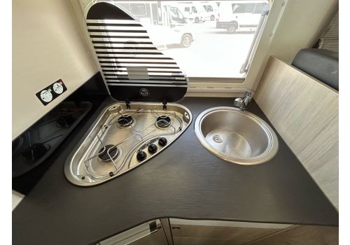 Low Profile Motorhome ROLLER TEAM 398 XLB Special Edition en Sale Occasion