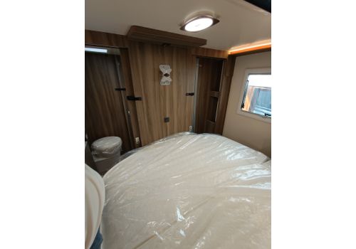 Low Profile Motorhome ROLLER TEAM Kronos 266 TL Spring Edition en Sale Occasion