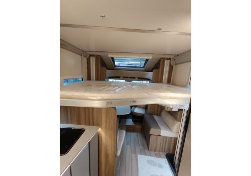 Low Profile Motorhome ROLLER TEAM Kronos 284 TL Spring Edition en Sale Occasion