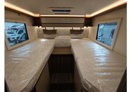 Low Profile Motorhome ROLLER TEAM Kronos 284 TL Spring Edition en Sale Occasion