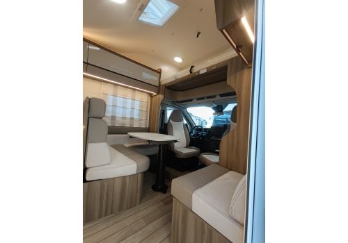 Capuchina Motorhome ROLLER TEAM Kronos 284 M en Catalog