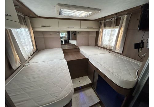 Low Profile Motorhome ROLLER TEAM Granduca 285 P en Sale Occasion