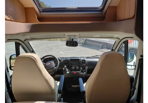 Low Profile Motorhome MC LOUIS MC4 333 en Sale Occasion