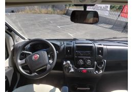 Low Profile Motorhome MC LOUIS MC4 333 in Sale Occasion