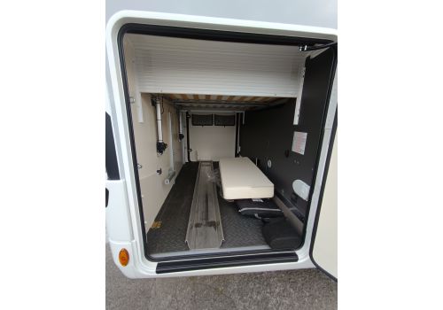 Low Profile Motorhome MC LOUIS MC4 379 en Sale Occasion