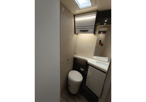 Low Profile Motorhome MC LOUIS MC4 379 en Sale Occasion