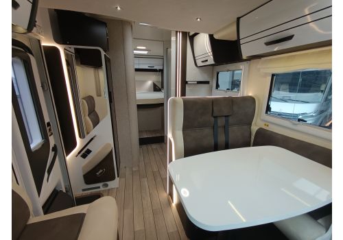 Low Profile Motorhome MC LOUIS MC4 379 en Sale Occasion