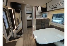 Low Profile Motorhome MC LOUIS MC4 379 in Sale Occasion