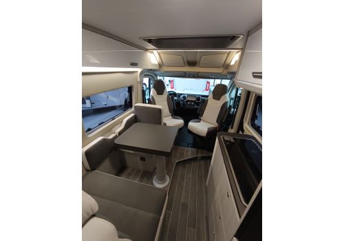Camper Van ROLLER TEAM Livingstone Sport 7 Active en Sale Occasion