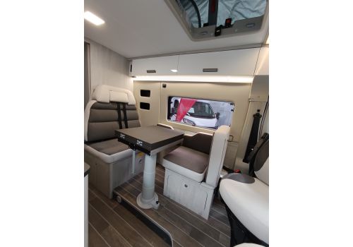 Camper Van ROLLER TEAM Livingstone Sport 7 Active en Sale Occasion