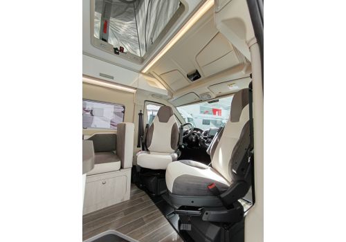 Camper Van ROLLER TEAM Livingstone Sport 7 Active en Sale Occasion