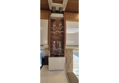 Integral Motorhome CARTHAGO Chic C-line I 6.2 XL QB en Sale Occasion