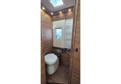 Integral Motorhome CARTHAGO Chic C-line I 6.2 XL QB en Sale Occasion