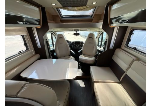 Low Profile Motorhome MC LOUIS MC4 260 en Sale Occasion