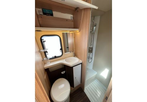 Low Profile Motorhome MC LOUIS MC4 260 en Sale Occasion