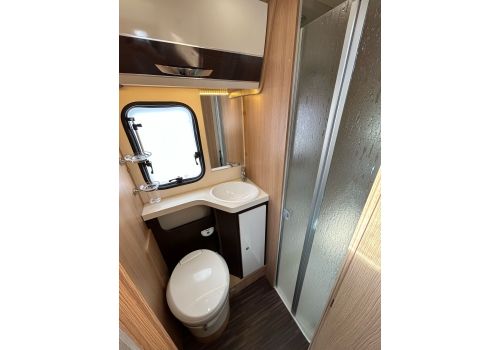 Low Profile Motorhome MC LOUIS MC4 260 en Sale Occasion