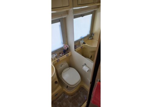 Low Profile Motorhome ROLLER TEAM Granduca en Sale Occasion
