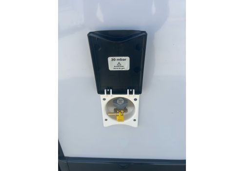 Low Profile Motorhome MOBILVETTA KEA P 86 en Catalog