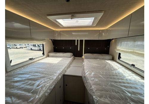 Low Profile Motorhome MOBILVETTA KEA Kompakt 64 NB en Sale Occasion