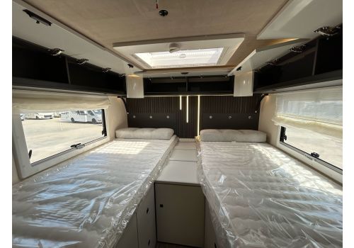 Low Profile Motorhome MOBILVETTA KEA Kompakt 64 NB en Sale Occasion