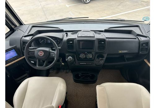 Integral Motorhome PILOTE G690D en Sale Occasion