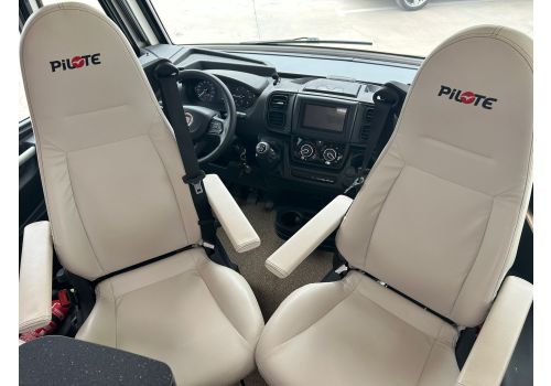 Integral Motorhome PILOTE G690D en Sale Occasion
