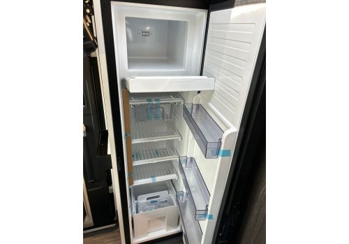 Low Profile Motorhome MOBILVETTA KEA Kompakt 68 en Sale Occasion